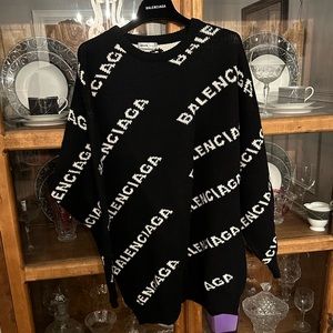 Balenciaga (Authentic) wool sweater! Excellent condition. Zero flaws!